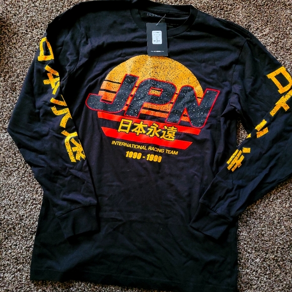 Street Racer Japan Racing Team Long Sleeve - Medium - FashionNova - Picture 1 of 2